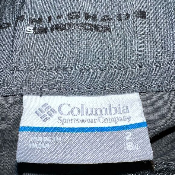 Columbia grey Omnishade women’s shorts size 2 with 8” length - Picture 11 of 11